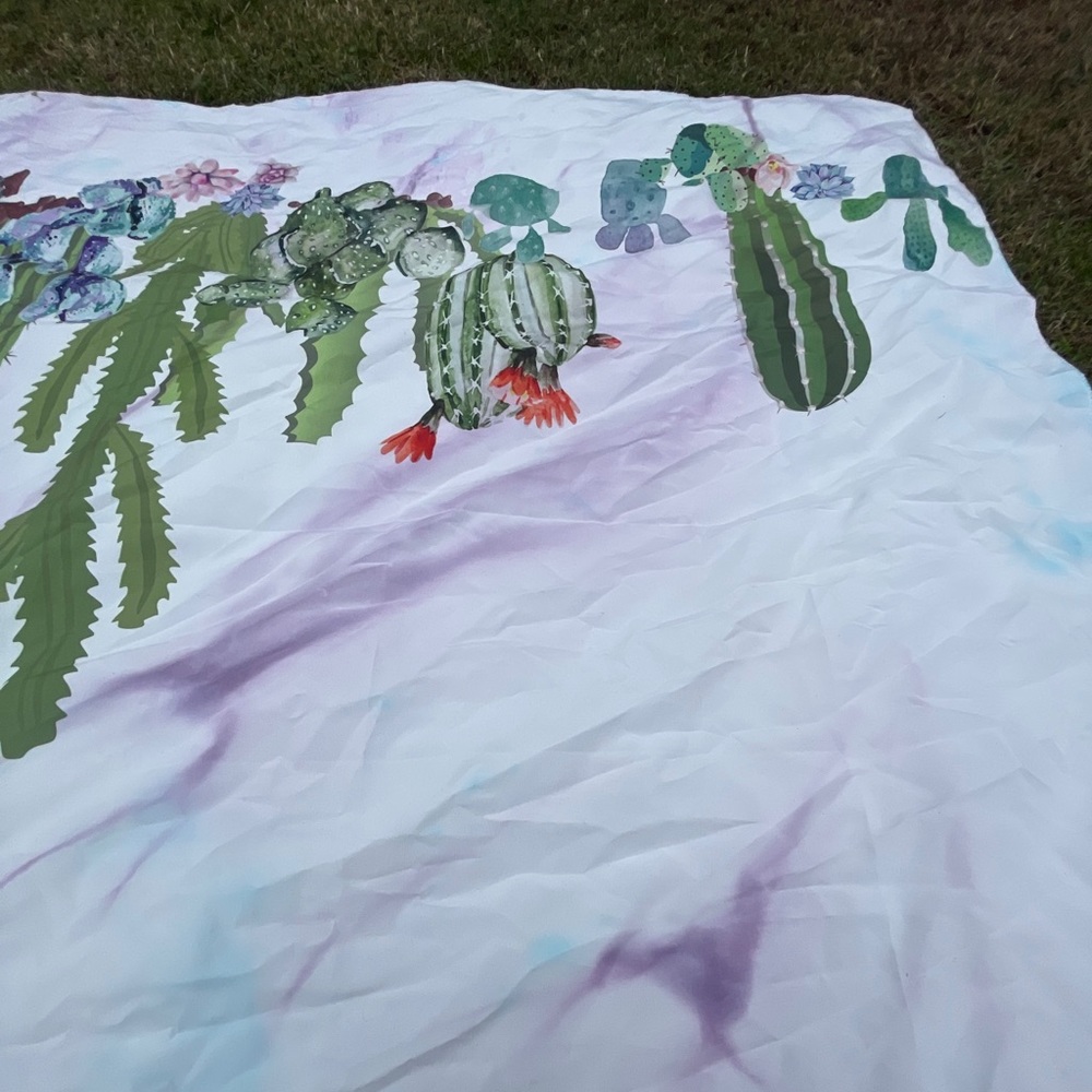 One of a kind tie dyed cactus tapestry - Picture 5 of 6